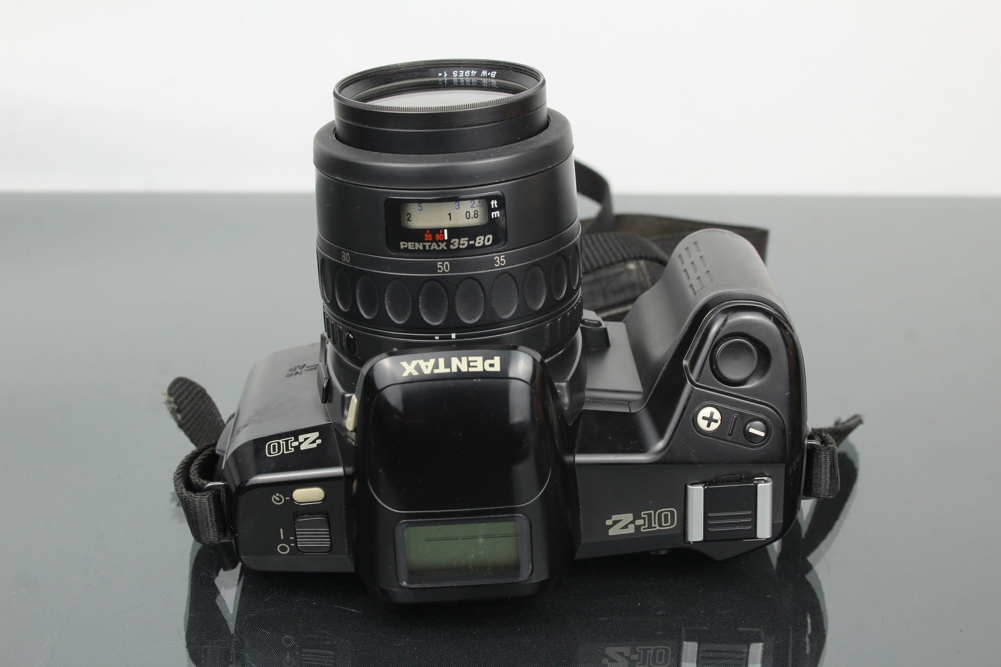 Pentax Z-10 + 1:4-5.6 35-80mm lens