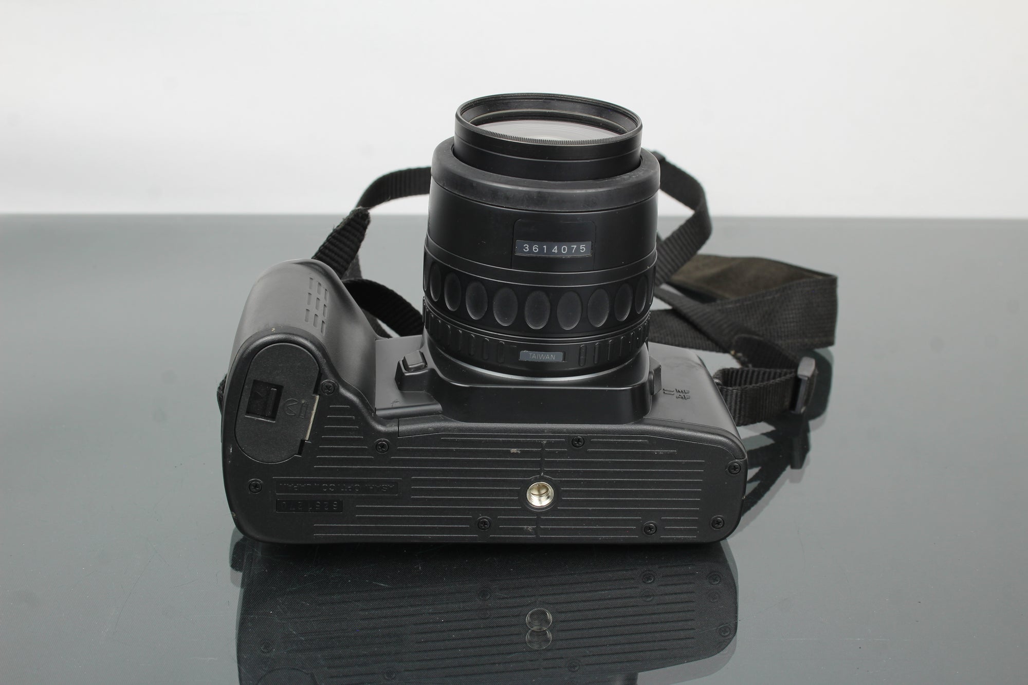 Pentax Z-10 + 1:4-5.6 35-80mm lens