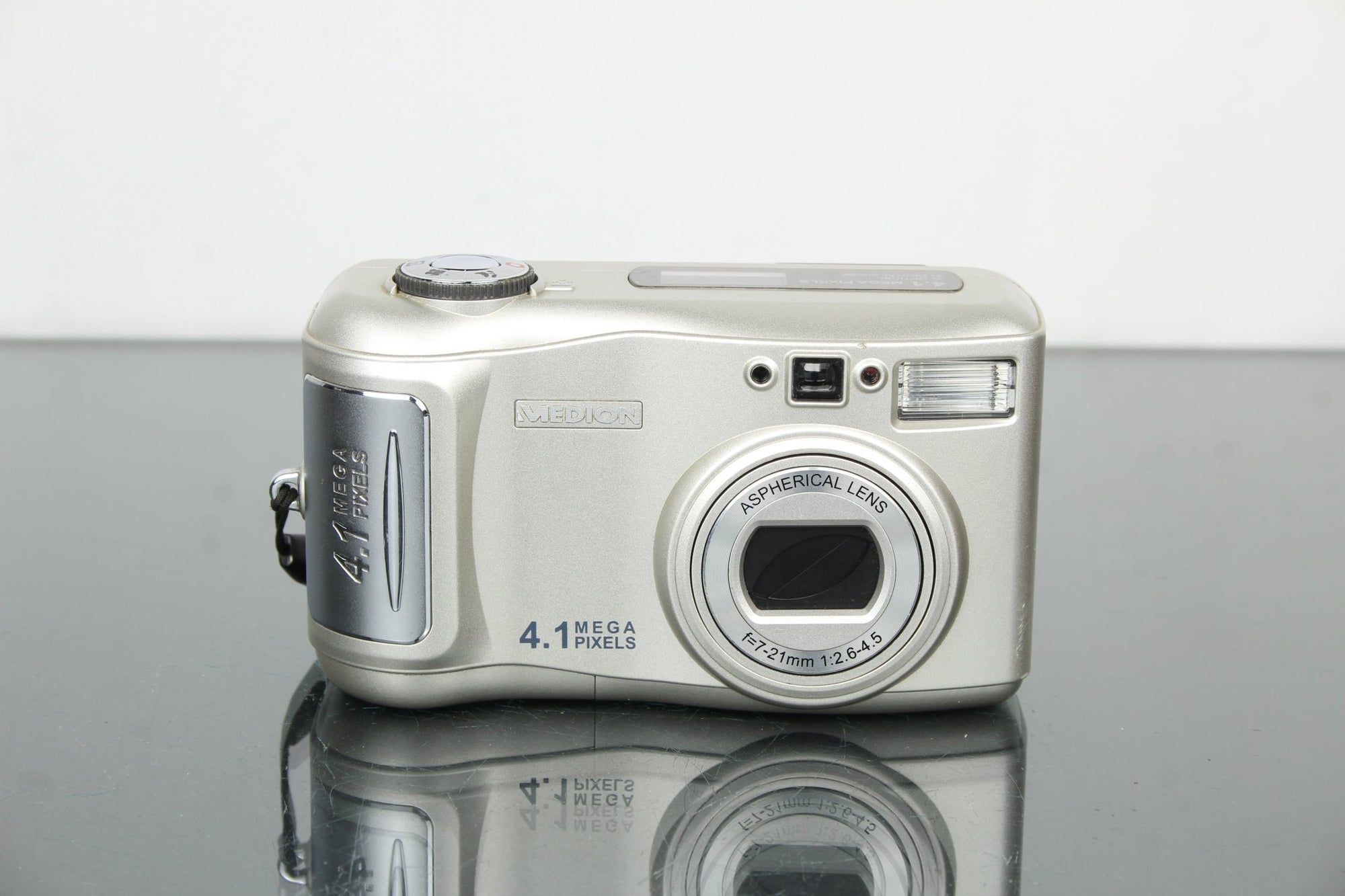 Medion MD 7425 - Dutch|Thrift