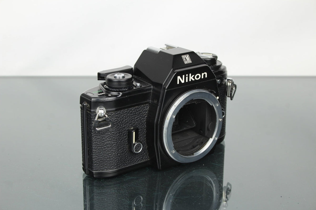 Nikon EM - Dutch|Thrift