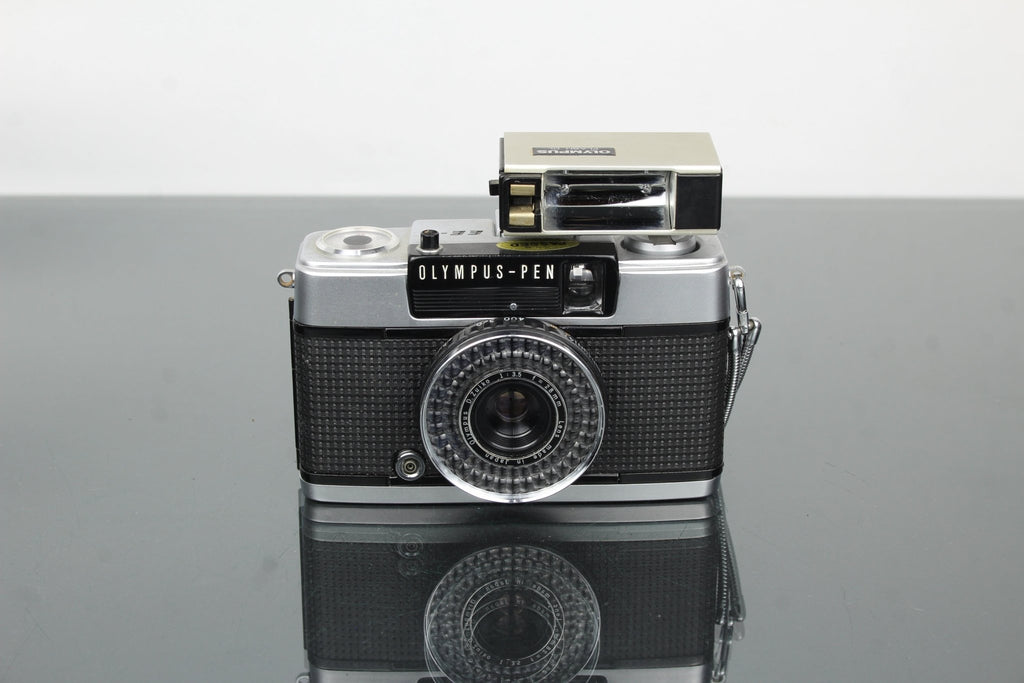 Olympus pen EE - 3 Half frame - Dutch|Thrift