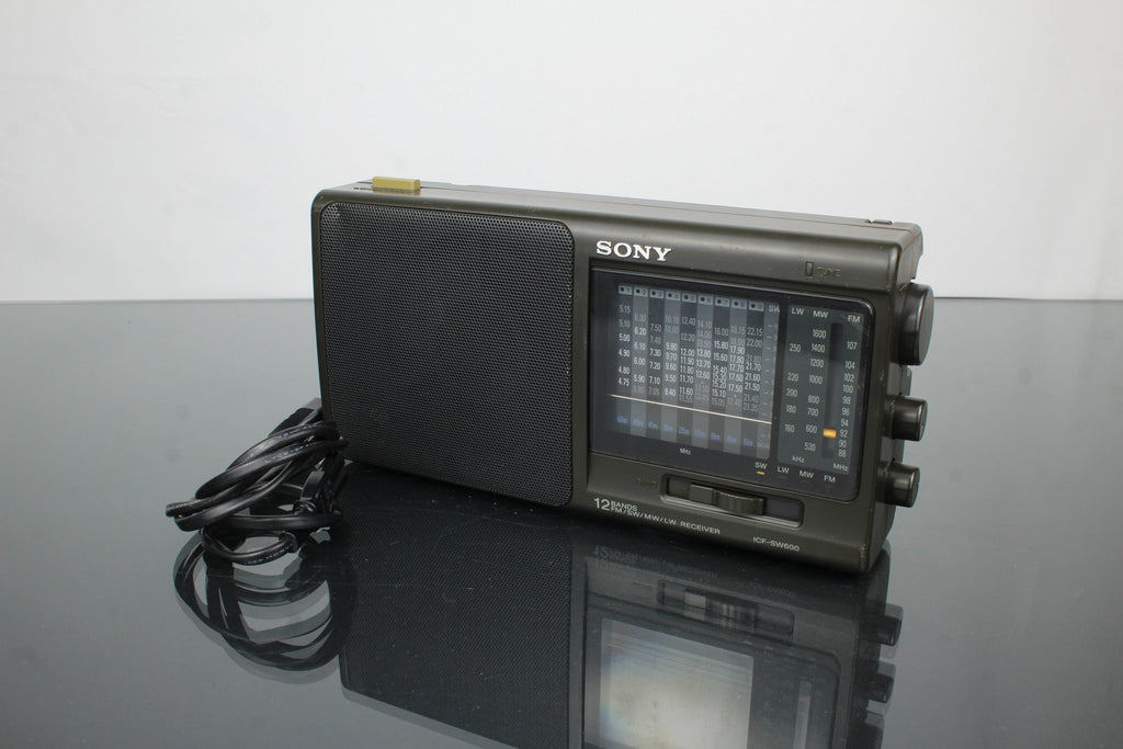 Sony ICF - SW600 - Dutch|Thrift